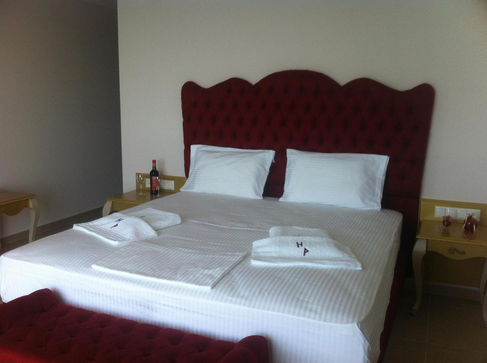 Palatino Hotel ปาร์กา ภายนอก รูปภาพ